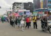 Environ 300 personnes marchent sur 5km, pour la paix et le vivre ensemble à Douala