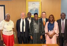 Audience au Ministère de la Santé Publique : une délégation américaine présente une solution innovante pour le bien-être des soignants